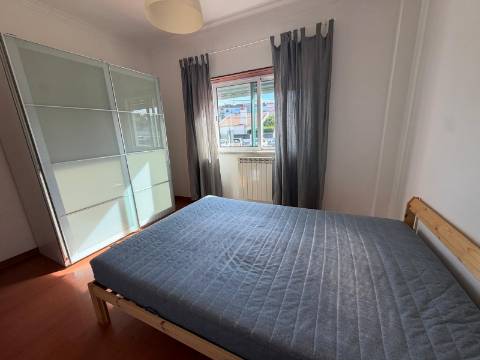 Apartamento T0 na Quinta da Courela - Conforto, Tranquilidade e Excelente Localização!