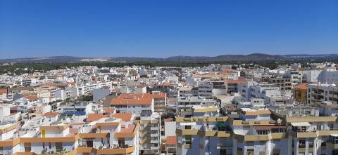 Apartamento T1 2ª linha de mar Quarteira