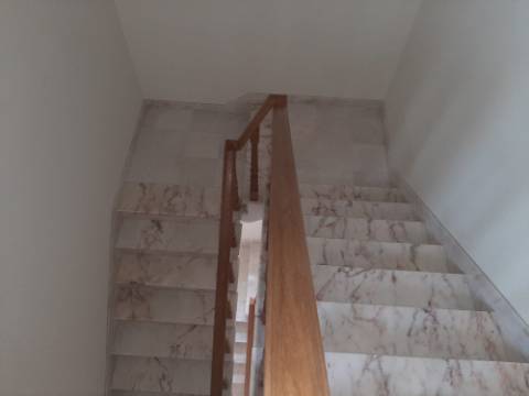 Moradia com 3 quartos em Vialonga