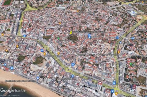 Terreno p/ construção a 500mts da Praia em Quarteira