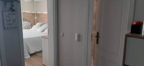 Apartamento T1 com vista de mar a 2 minutos da praia a pé
