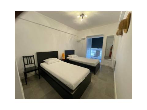 Apartamento T2 na 1º linha, em Quarteira