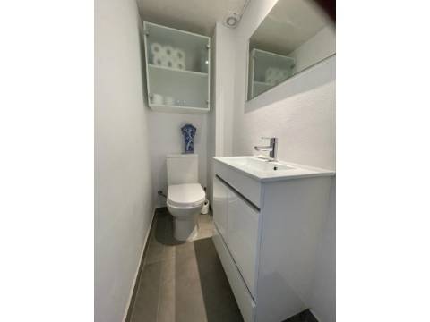 Apartamento T2 na 1º linha, em Quarteira