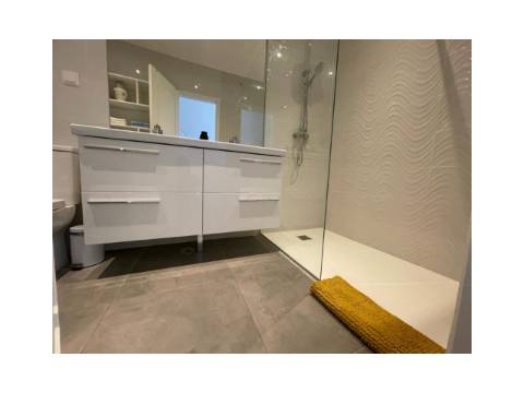 Apartamento T2 na 1º linha, em Quarteira