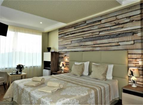 Paradisiaco hotel rural em Sáo Brás de Alportel, localizado no topo de uma colina com vista mar