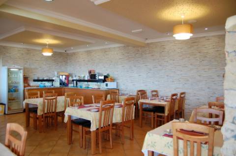 Paradisiaco hotel rural em Sáo Brás de Alportel, localizado no topo de uma colina com vista mar