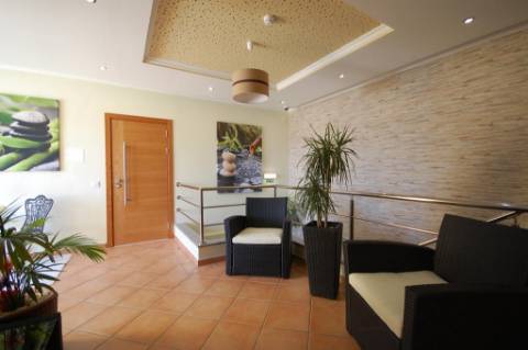 Paradisiaco hotel rural em Sáo Brás de Alportel, localizado no topo de uma colina com vista mar