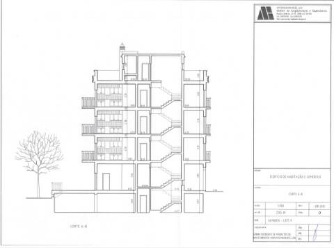 Lote para Construção no centro de Almancil