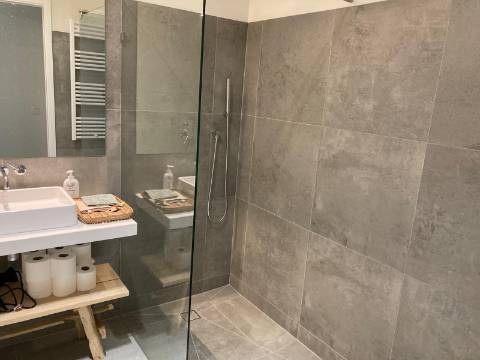 T2 em condomínio com piscina em vilamoura