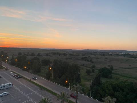 T2 em condomínio com piscina em vilamoura