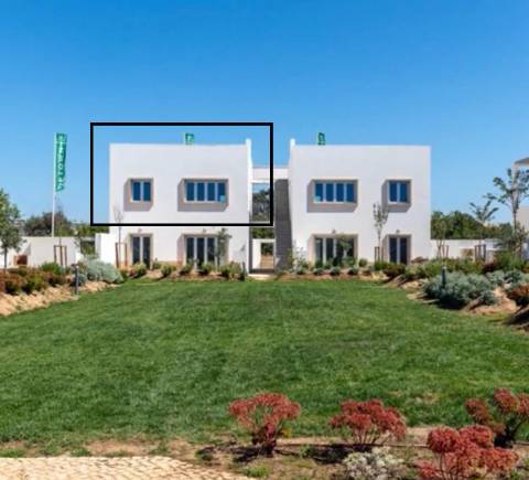 T2 em condomínio com piscina em vilamoura