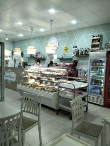 trespasse de loja, Pastelaria a funcionar