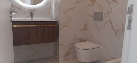 Apartamento T2 1º linha de mar