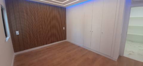 Apartamento T2 1º linha de mar