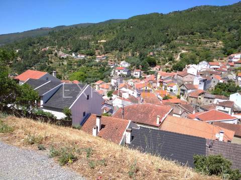 Lote de terreno urbano, infraestruturado e bonitas vistas