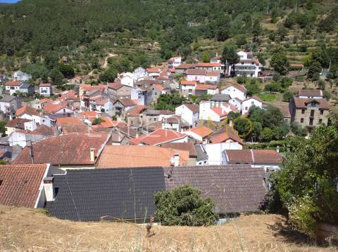 Lote de terreno urbano, infraestruturado e bonitas vistas
