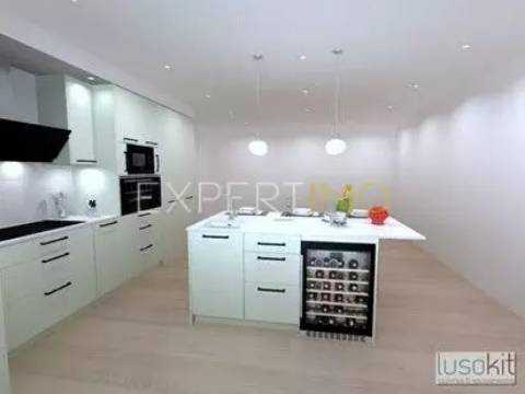 Magnífica Moradia Nova de Alto Rendimento - 4 Quartos - Piscina - Campo - São Brás de Alportel