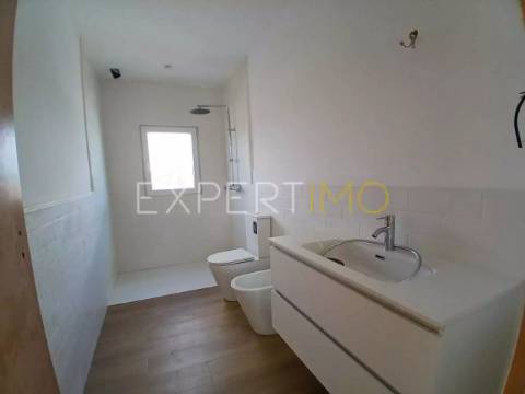 Magnífica Moradia Nova de Alto Rendimento - 4 Quartos - Piscina - Campo - São Brás de Alportel