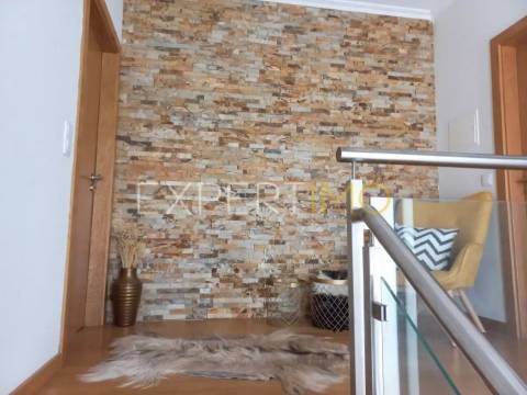 Moradia Imponente, T5 à venda em Seia na Serra da Estrela