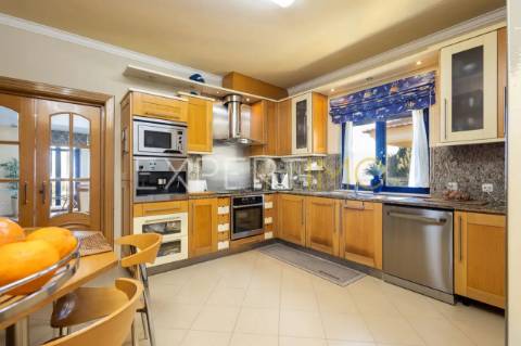 Moradia, Setúbal, Palmela, Palmela