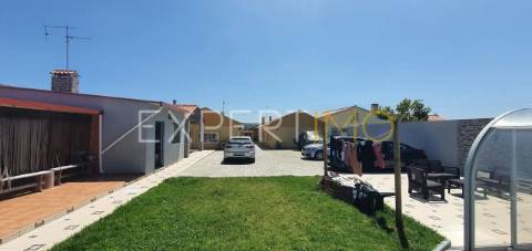 Moradia Isolada T5 com piscina