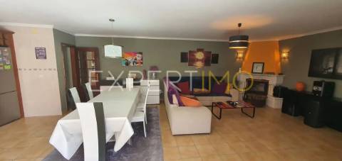 Moradia Isolada T5 com piscina