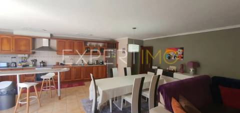 Moradia Isolada T5 com piscina