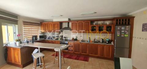 Moradia Isolada T5 com piscina