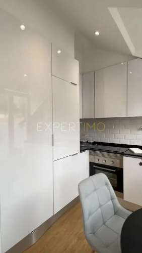 Apartamento T2 com vista de rio