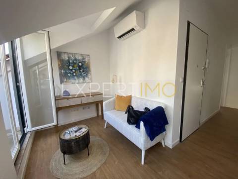Apartamento T2 com vista de rio