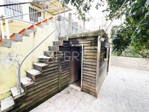 Moradia T4 com 278m2 com jardim e espaço externo, Bairro Norton de Matos, Coimbra