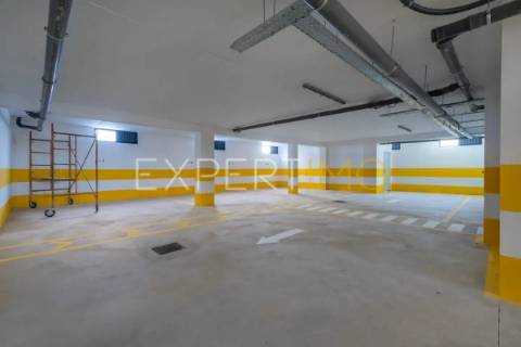 Apartamento T2 NOVO com garagem, arrecadação e piscina