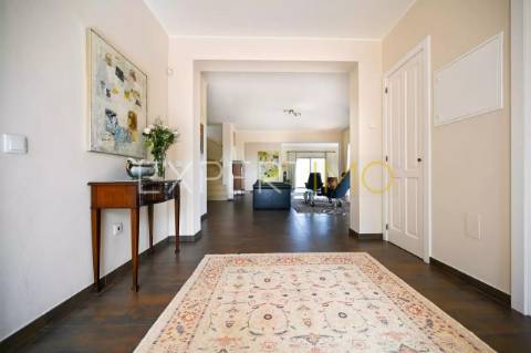 Quinta charmosa com vistas panorâmicas serra e mar