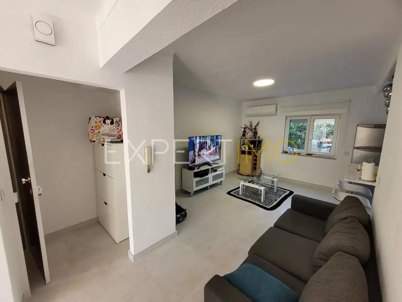 Apartamento Renovado perto do LIDL