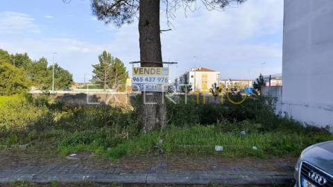 Terreno Lote Construção Marinha Grande 425m2 área nobre