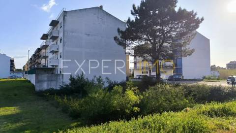 Terreno Lote Construção Marinha Grande 425m2 área nobre