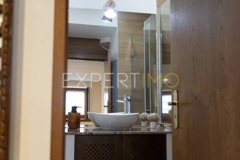 Casa de Aldeia Renovada com Potencial para Turismo de Habitação – Trás-os-Montes