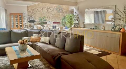 Moradia T4 com Piscina no Centro de Portugal, a 45 km das Praias