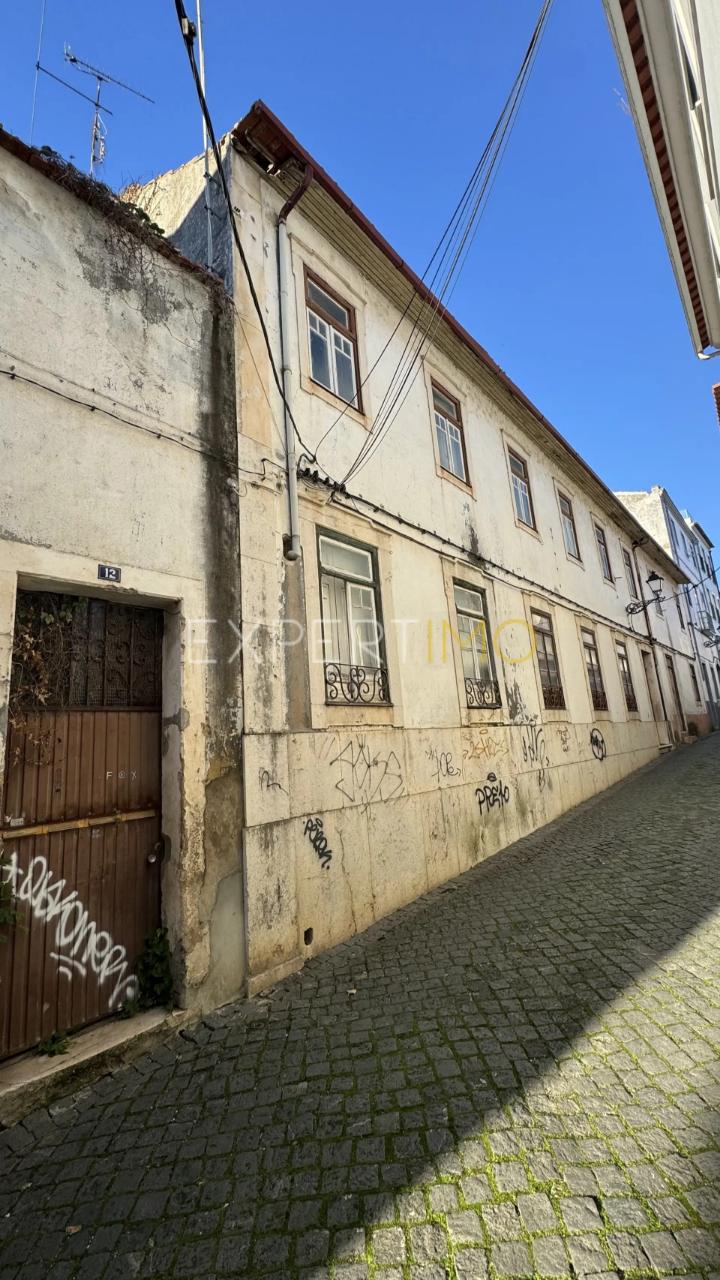 Prédio no centro de Leiria