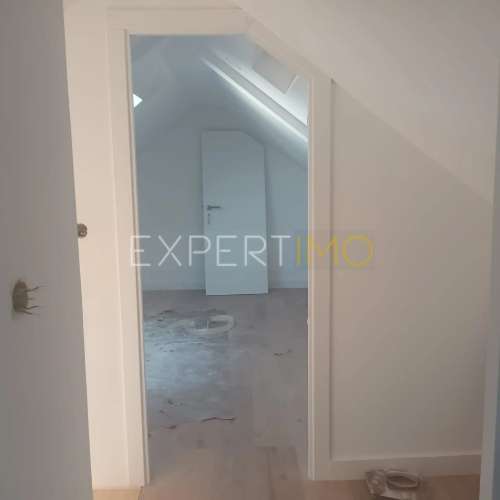 Moradia T2 em Aires ao Pé da Estação de comboios de Pamela