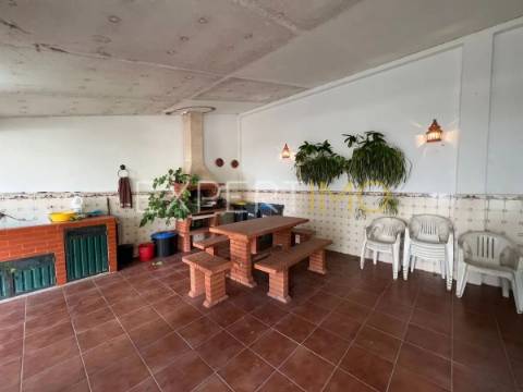 Quinta com moradia T3, anexos, cavalariças em 20000m2 de terreno, São Silvestre, Coimbra