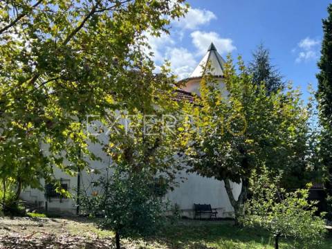 Quinta com moradia T3, anexos, cavalariças em 20000m2 de terreno, São Silvestre, Coimbra