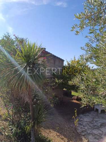 Moradia para renovar Pombal / Distrito de Leiria