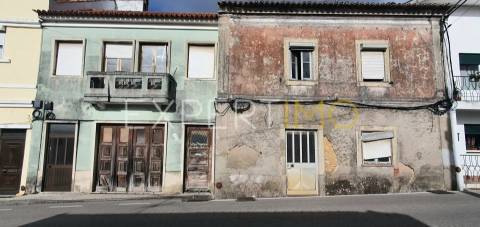 2 Moradias | Reabilitação | Centro Condeixa-a-Nova