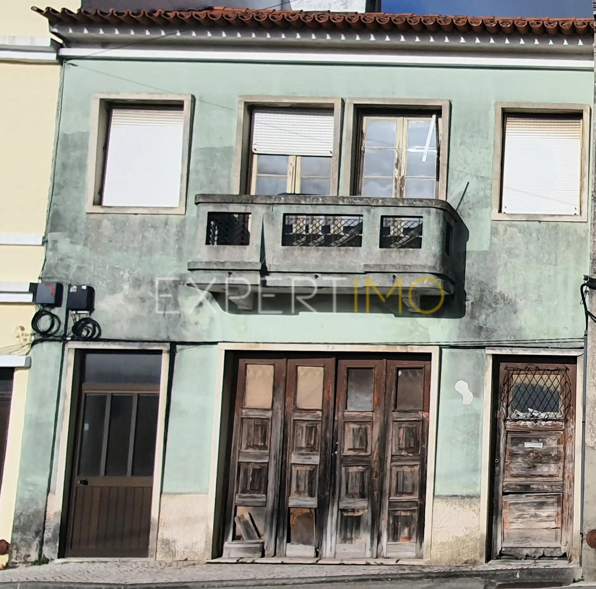 2 Moradias | Reabilitação | Centro Condeixa-a-Nova