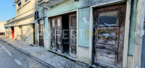 2 Moradias | Reabilitação | Centro Condeixa-a-Nova