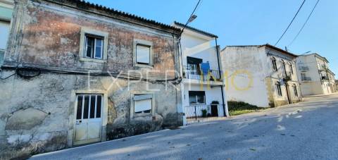 2 Moradias | Reabilitação | Centro Condeixa-a-Nova