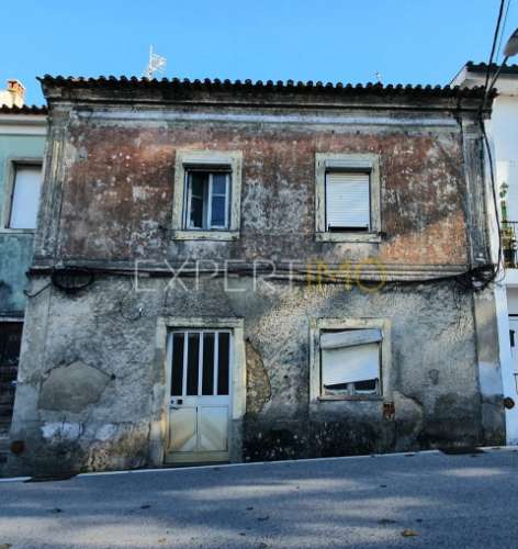2 Moradias | Reabilitação | Centro Condeixa-a-Nova