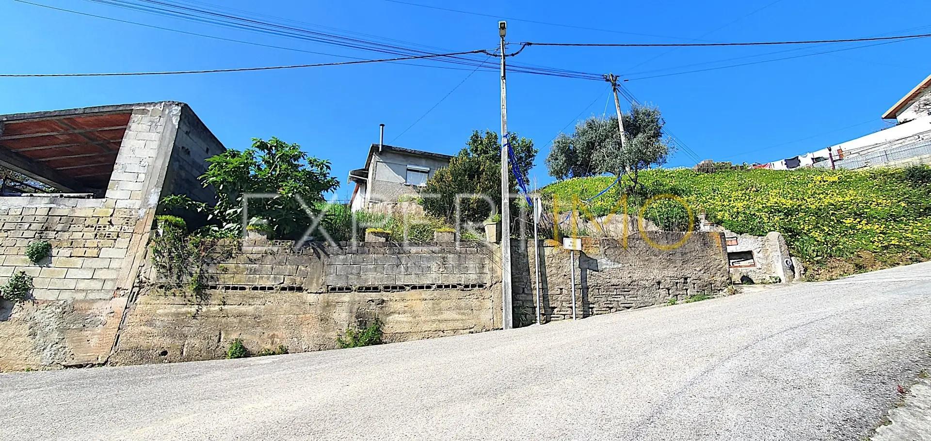 Moradia I Terreno 300 m2 Viabilidade Construção Moradia Unifamiliar I  Coimbra