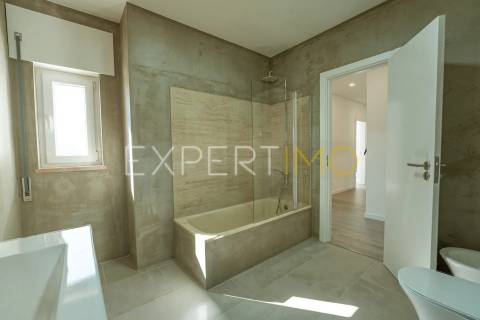 Apartamento T3 Renovado no Centro de Mortágua – 198.000€